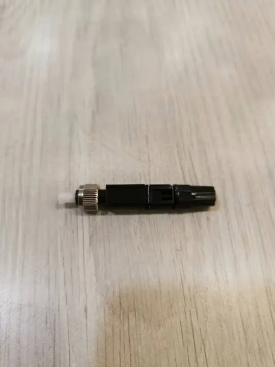 Fiber%20Optic%20Fast%20Connector%20(FC)%20-%20Image%204