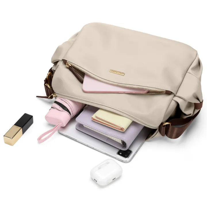 (Preorder)%20New%20Women's%20Golf%20Shoulder%20Bag,%20Nylon%20Shoulder%20Bag,%20Women's%20Casual%20Multi-Layer%20Versatile%20Shoulder%20Bag,%20Lightweight%20Black%20Apricot%20Shoulder%20Bag%20-%20Image%207