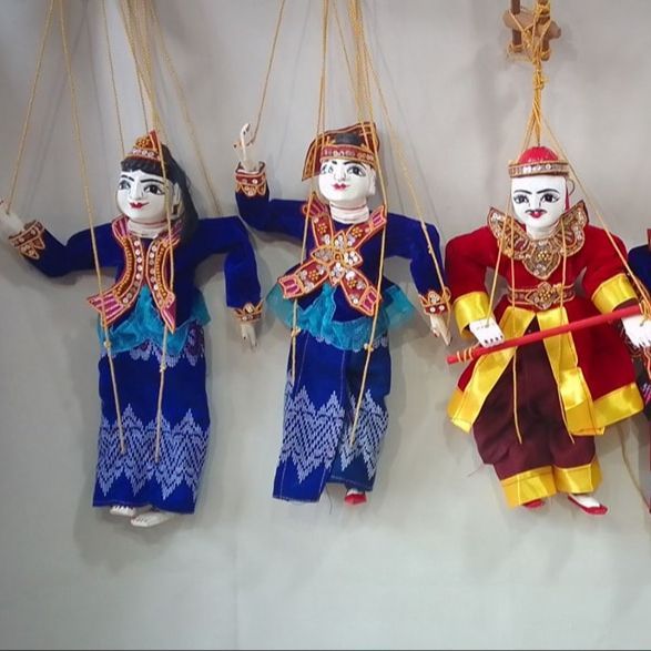 Burmese Puppet