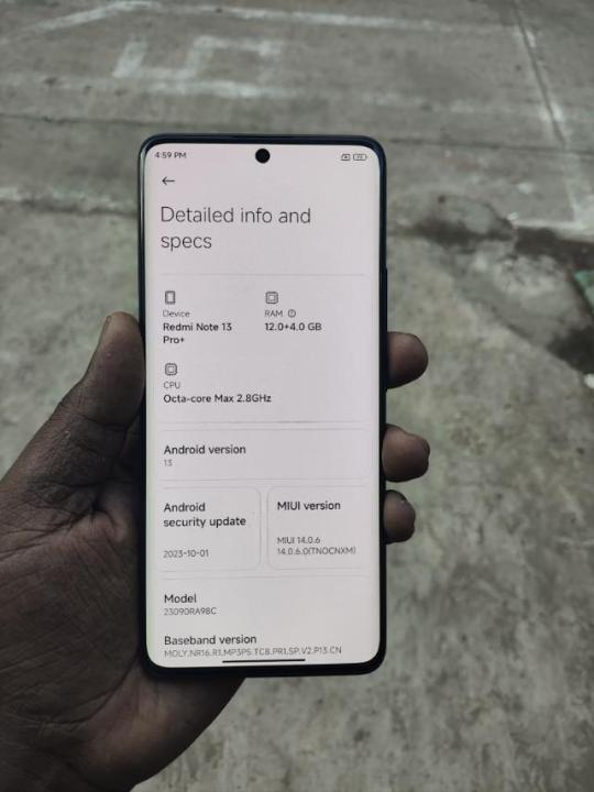Redmi%20Note13pro%20plus%20-%20Image%204