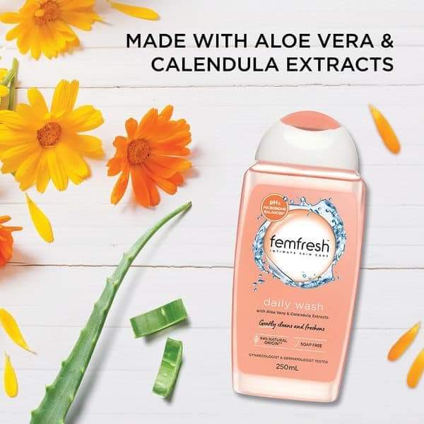 Femfresh%20Daily%20Wash%20(250ml)%20Made%20In%20UK%20-%20Image%203