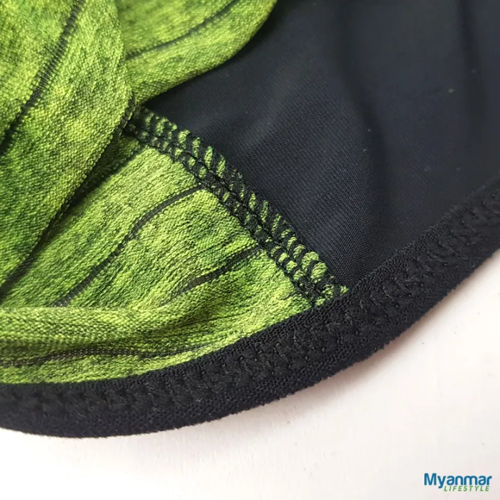 Convertible%20Cycling%20Scarf%20%E2%80%93%20Ice%20Silk%20Neck%20Gaiter%20%E2%80%93%20West%20Biking%20-%20Image%208