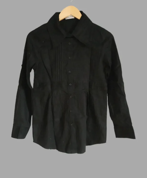 Yangon%20Vintage%20Store%20:%20Embrace%20Distinctive%20Style%20-%20Korea%20&%20BKK%20Design%20Thrift%20Fashion,%20Timeless%20Elegance%20-%20Image%204