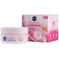 Nivea Pearl White Day Face Cream SPF 33 PA+++. 