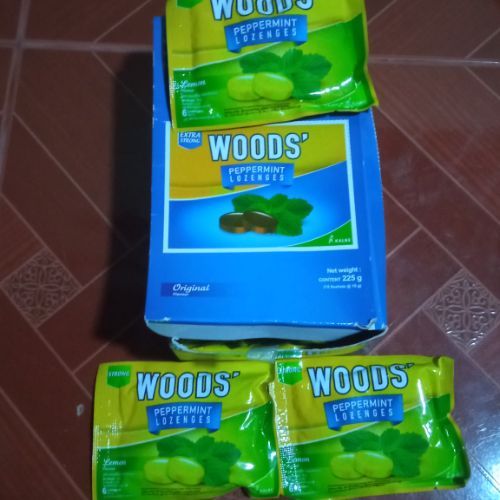 Woods' cough Lozenges (ချောင်းဆိုးပျောက်ငုံဆေးပြား)  (1 sachet)