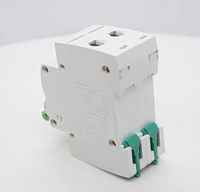 1P%2010A%20MCB%20%20breaker%20-%20Image%203