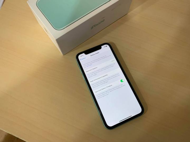 iphone 11 (64Gb/Green)