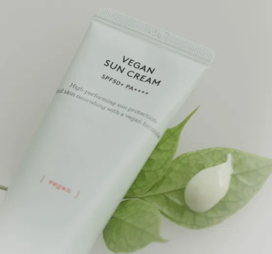 HYGGEE%20Vegan%20Sun%20Cream%20SPF50+PA++++%2050ml%20-%20Image%203