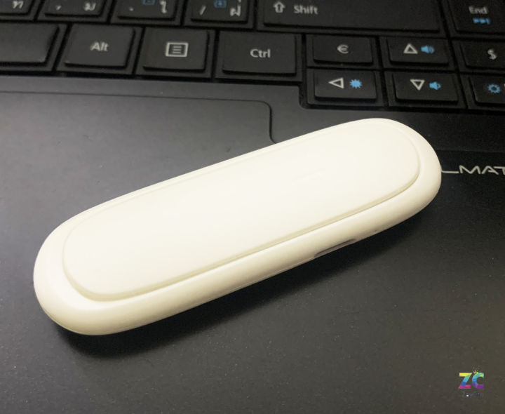 USB%20Lighter%20Rechargeable%20-%20Electronic%20Lighter%20Windproof%20-%20Image%204