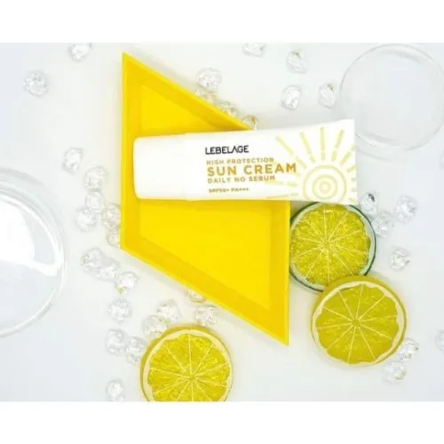 Lebelage%20high%20protection%20Daily%20No%20Sebum%20Suncream%20(30ml)%20-%20Image%202