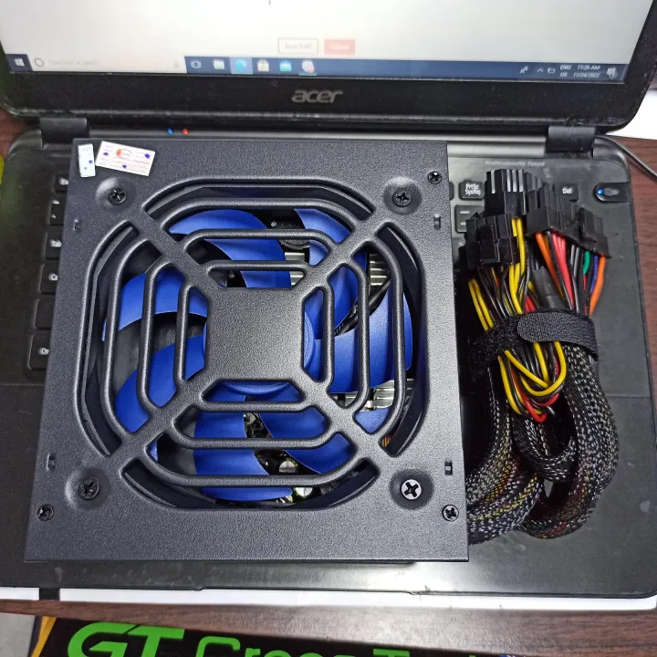 Green%20Tech%20900W%20Power%20Supply%20-%20Image%204