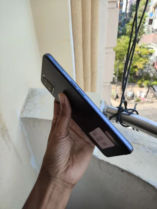 Oppo%20F17%20-%20Image%204