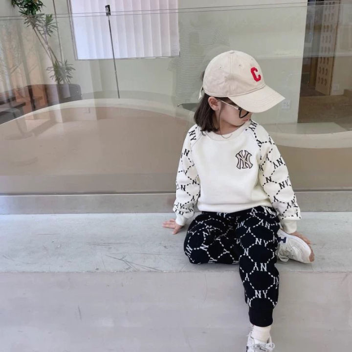 (Preorder)%20New%20Boys%20and%20Girls%20Cotton%20Embroidered%20Sports%20Two-piece%20Set,%20Soft%20and%20Comfortable%20-%20Image%206