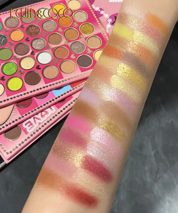 (Preorder)%20KEVIN&COCO%20MeanGirls%20Eyeshadow%20Palette%20No.KC233730%20-%20Image%204