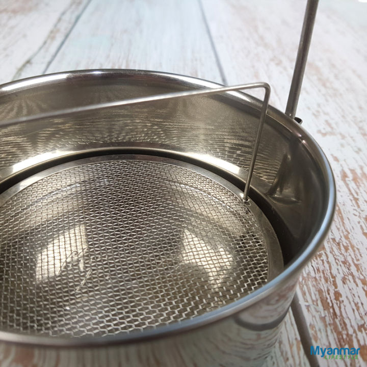 Paintbrush%20Washer%20%E2%80%93%20Stainless%20Steel%20%E2%80%93%20Mont%20Marte%20-%20Image%204