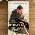 Dear John - Nicholas Sparks. 