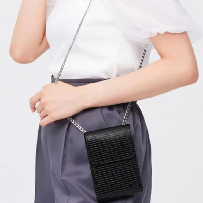 GU Japan Official Store Chain Cross Body Pouch - Discounted PU Leather Item, Authentic Japanese Fashion