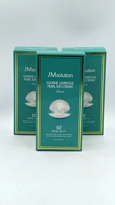 JM%20solution%20Marine%20Luminous%20Pearl%20Sun%20Cream%20-%20Image%203