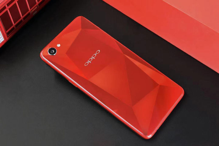OPPO%20F7%20Youth%20&%20Fashion%20Mobile%20AI%2025MP%20Beauty%20Camera%20(6GB+128GB)%20-%20Image%205