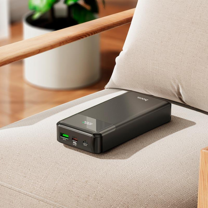 Hoco%20J102A%20Cool%20figure%20PD20W%20+%20QC3.0%20Power%20Bank%20(20000mAh)%20-%20Image%202