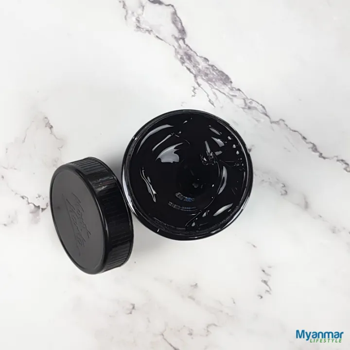 Lamp%20Black%20%E2%80%93%20300ml%20%E2%80%93%20Acrylic%20Paint%20%E2%80%93%20Mont%20Marte%20-%20Image%202