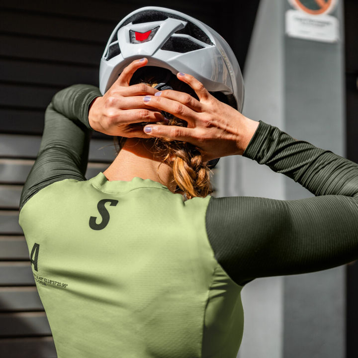 (Preorder)%C2%A0Santic%20Women's%20Professional%20Cycling%20Jersey,%20UV%20Protection,%20Breathable,%20Anti-Slip,%20Reflective%20Pockets%20WL24C01170%20-%20Image%206