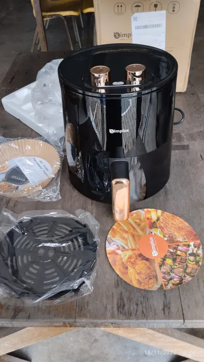 Simplus%20(Thailand)%20Airfryer%204.5L%20Auto%20Type%20Model%20*100%25%20authentic%20from%20Thailand%20Official%20store%20*Black%20colour%20-%20Image%204