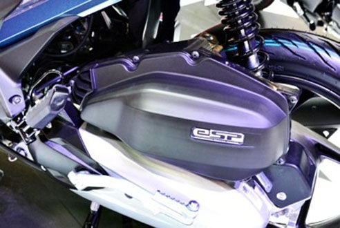 (Preorder)%20Air%20filter%20cover%20Click125i%202012%20to%202020,%20genuine,%20ordered%20from%20the%20center%2017245-KZR-600%20-%20Image%202