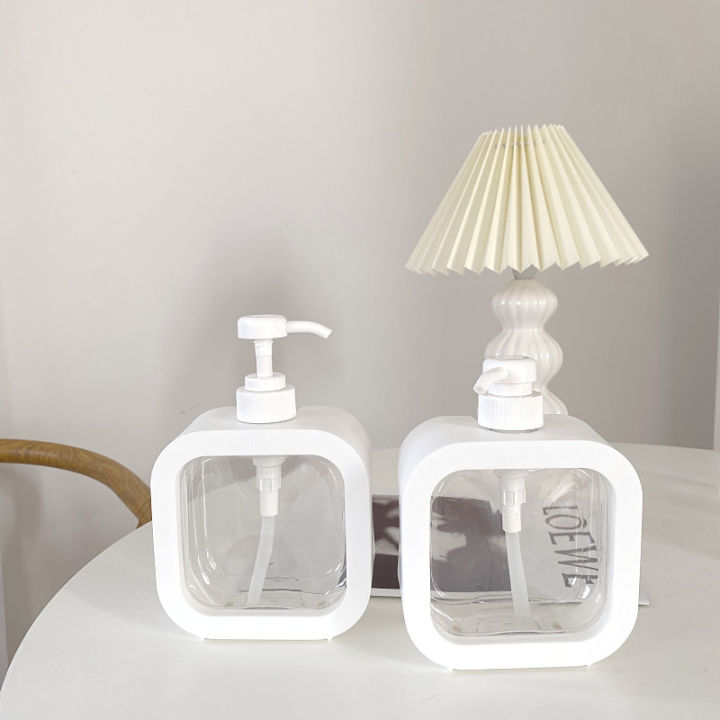 INS%20design%20Lotion%20Bottle%20Only%20Bottle%20-%20Image%204