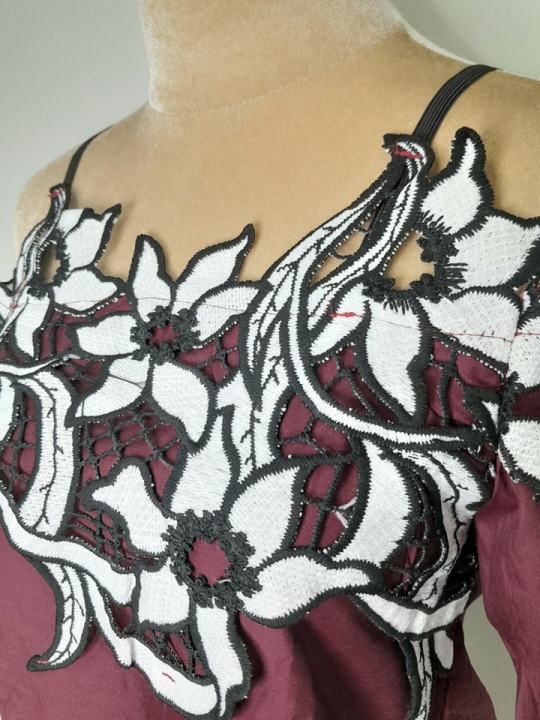 %E1%80%81%E1%80%BB%E1%80%8A%E1%80%BA%E1%80%9E%E1%80%AC%E1%80%B8%20%E1%80%95%E1%80%81%E1%80%AF%E1%80%B6%E1%80%B8%E1%80%9C%E1%80%BB%E1%80%B1%E1%80%AC%E1%80%B7%E1%80%A1%E1%80%84%E1%80%BA%E1%80%B9%E1%80%80%E1%80%BB%E1%80%AE%20%E1%80%87%E1%80%AC%E1%80%95%E1%80%AB%20Cotton%20Off%20shoulder%20Top%20Blouse%20with%20lace%20%E2%80%93%20A%20Perfect%20Fusion%20of%20Comfort%20and%20Delicate%20Lace%20Detailing%20-%20Image%208