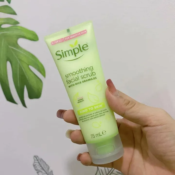 Simple%20Kind%20to%20Skin%20Smoothing%20Facial%20Scrub%20-%20Image%204