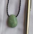 Jade Drop shaped Pendant, ကျောက်စိမ်း မိုးရေစက်ပုံ ဆွဲသီး၊. 