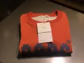 AGK  Sweater(e001038). 