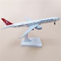Collectible airplane model airplane 16CM metal 777 turkish toy store Fanco 【】 Aviation airplane model with wheels. 