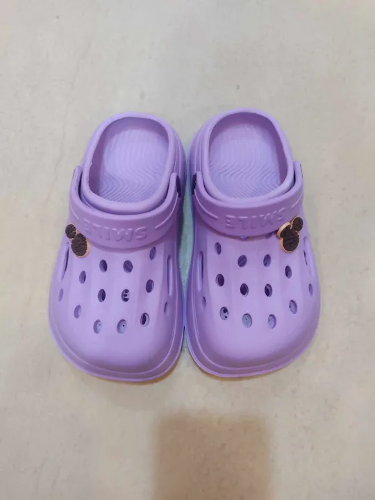 Crocs%20Slipper%20By%20Jutta%20Ghar%20Nepal%20-%20Multicolor%20%7C%20Multisize%20%7C%20Fashion%20%7C%20Crocs%20Slippers%20For%20Men%20And%20Women%20-%20Image%207