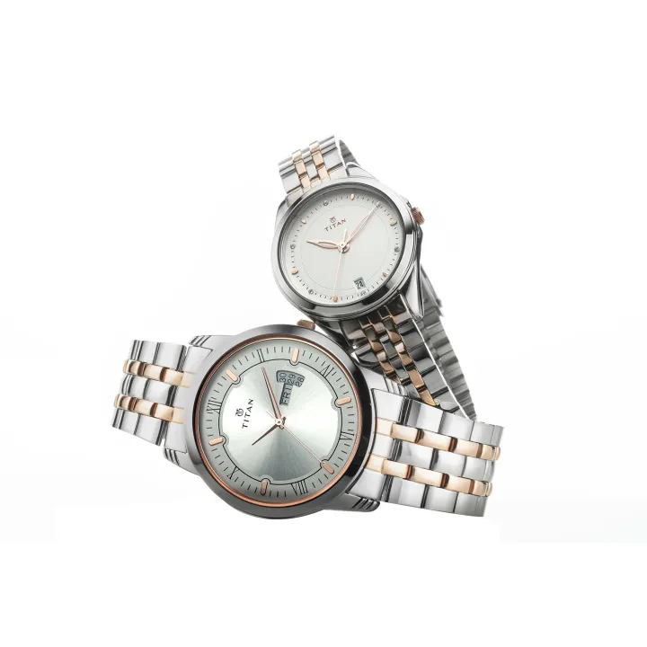 Titan%20Bandhan%20Quartz%20Analog%20with%20Day%20and%20Date%20Silver%20Dial%20Stainless%20Steel%20Strap%20Watch%20for%20Couple%2017742565KM01%20-%20Image%202