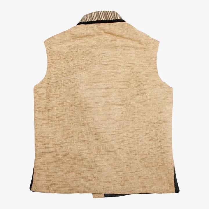 Gold%20Color%20Cotton%20%20Plain%20Design%20Modi%20Coat%20For%20Kids%20with%20Broach%20-%20Image%204