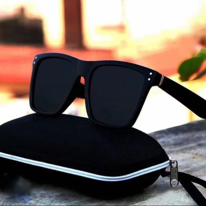 New%20Matte%20Black%20Square%20Full%20Rim%20Sunglasses%20for%20Men%20%7C%20Polycarbonate%20Lens%20Fashion%20Eyewear%20Accessory%20-%20Image%202