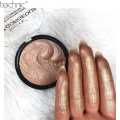 Technic Get Gorgeous Bronze Highlighter Powder. 
