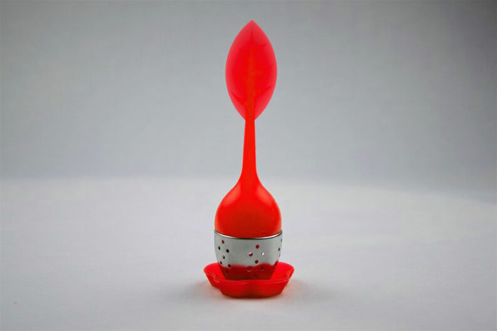 Tea%20Infuser%20-%20%20Silicone%20Handle%20Stainless%20Steel%20Strainer%20Drip%20Tray%20Included%20-%20%20Nepal%20Tea%20Exchange%20-%20Image%205