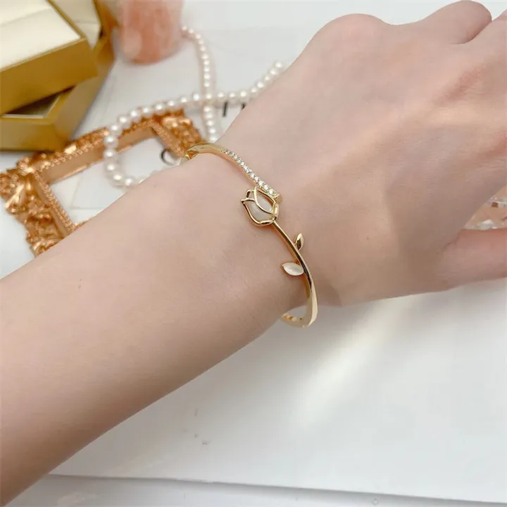 Exquisite%20Tulip%20Bracelet%20Fashion%20Personalized%20Bracelet%20Birthday%20Anniversary%20Gift%20Runrui%20-%20Image%203