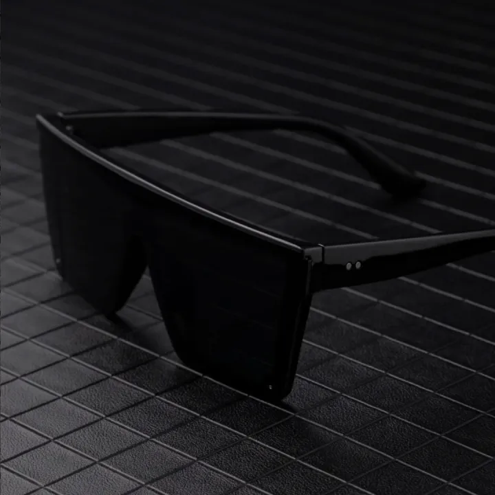 New%20Oversize%20Square%20Sunglasses%20For%20Men%20-%20Korean%20Style%20Eyewear%20With%20CR-39%20Lenses%20-%20Men's%20Stylish%20Sunglasses%20%7C%20-%20Image%202