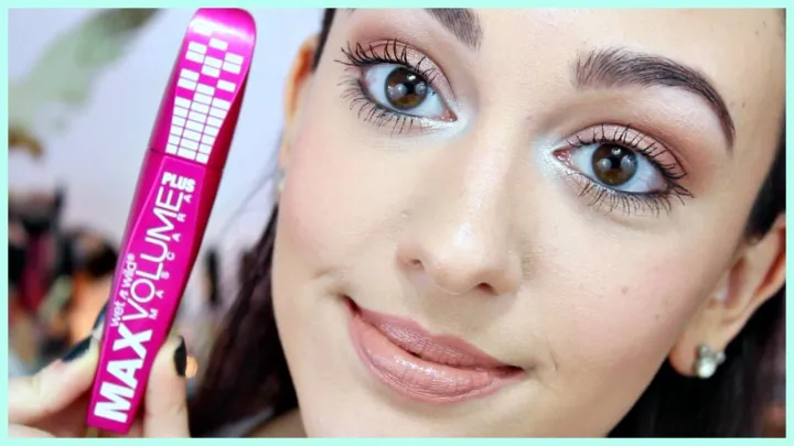 Wet%20&%20Wild%20Max%20Volume%20Plus%20Mascara%2030g%20-%20Black%20-%20Image%203
