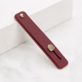 The bracket socket is pasted after the push finger of Samsung is suitable for wristbands, and the universal holder for iPhone is used for Huawei grips the phone holder. 