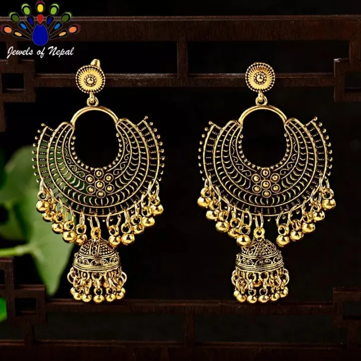 Vintage%20Style%20Ethnic%20Earrings%20for%20Women-%20Jewels%20of%20Nepal%20-%20Image%203