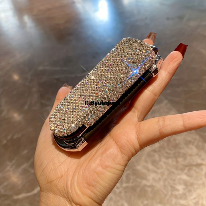Difutagui%20High%20appearance%20level%20air%20cushion%20folding%20comb%20artificial%20diamond%20Luxury%202025%20New%20set%20with%20mirror%20mini%20portable%20all-in-one%20massage%20comb%20-%20Image%204