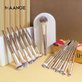 MAANGE Professional 18 Pcs Makeup Brush Set. 