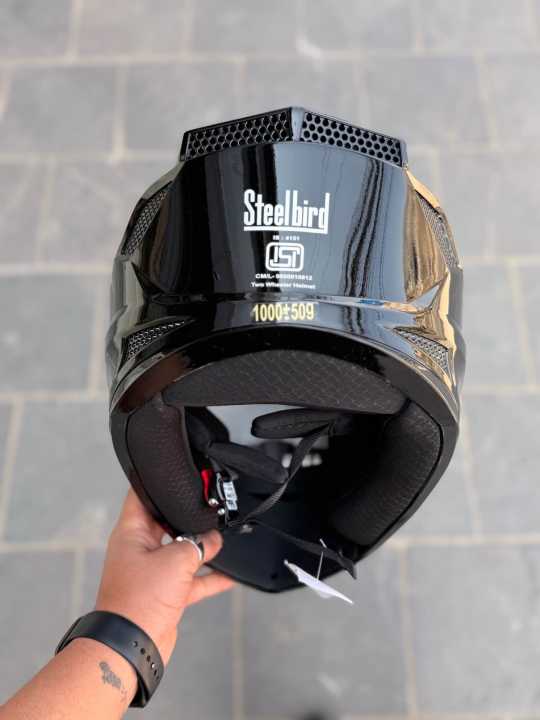 Steelbird%20Sharp%20Helmet%20-%20Image%204