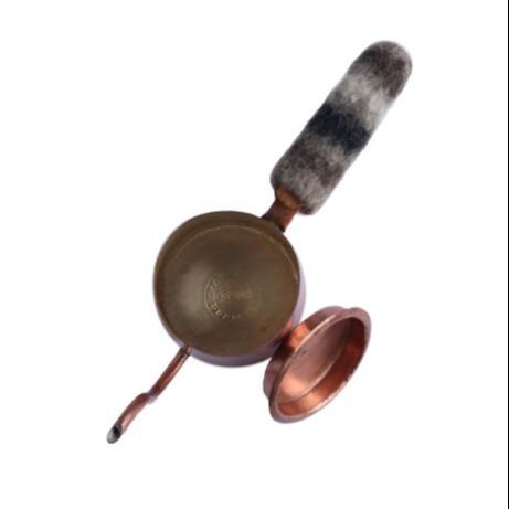 Pour%20Over%20Copper%20Kettle%20(Small)%20-%20Karma%20Coffee%20-%20Image%204