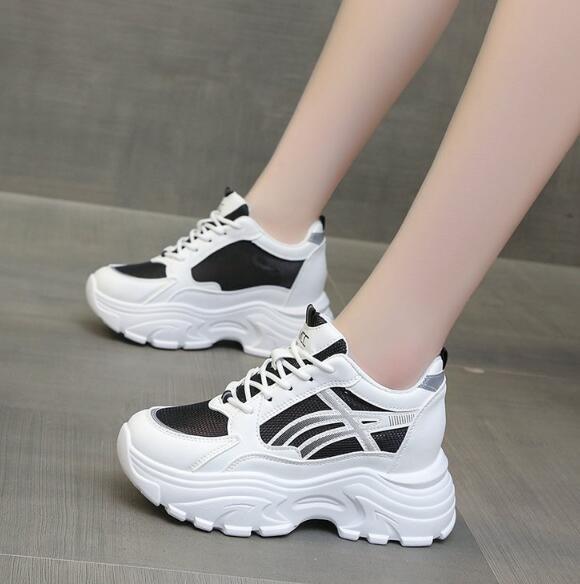2024 New Thick Soled Women's Sports Shoes Fashion Casual Comfortable Lace-up Thick Soled Shoes Hight Increase Vulcanized Shoes